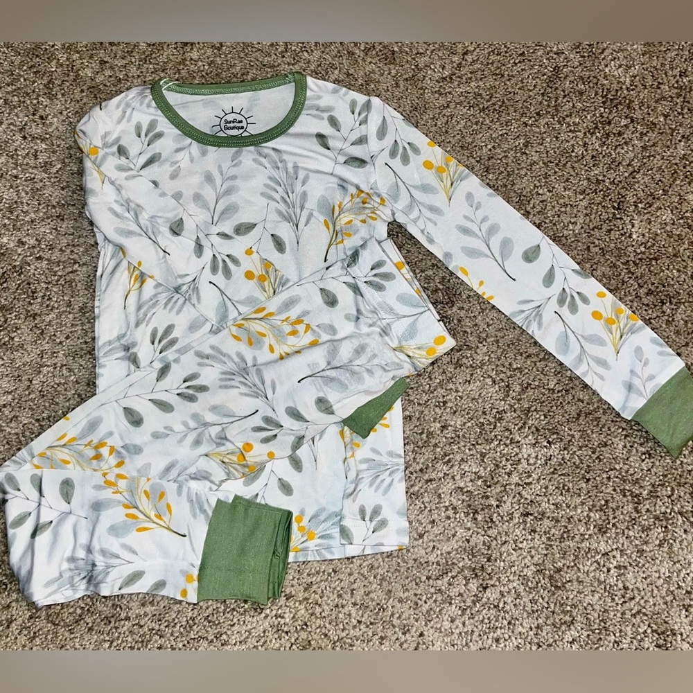Eucylyptus 2 piece set - eucalyptus